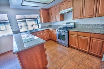 For sale: 3 Bed 3 Bath condo in Toluca Lake for $444,900